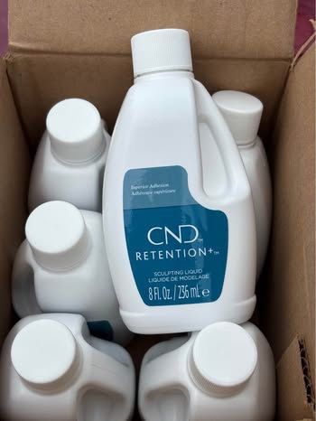 CND Retention+ Sculpting Liquid 236 ml – Oryginalny monomer / liquid do akrylu