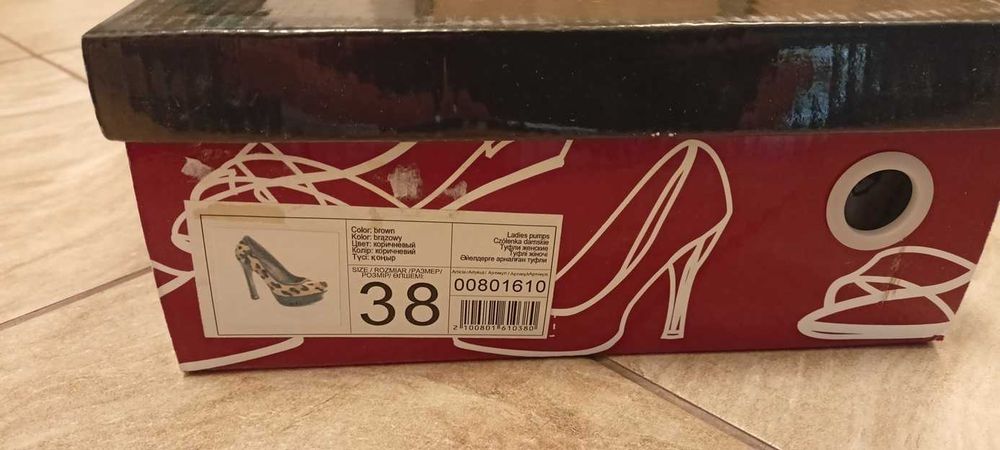 Buty, czółenka damskie na wysokim obcasie