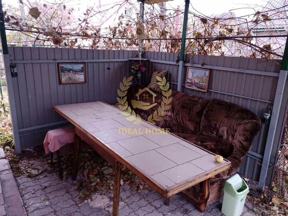 Продам дачний будинок в с.Бабинці