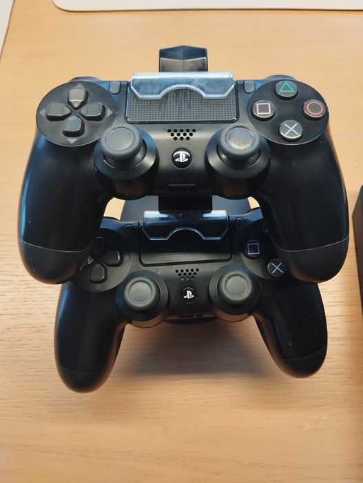 PlayStation 4 Slim 18Tb