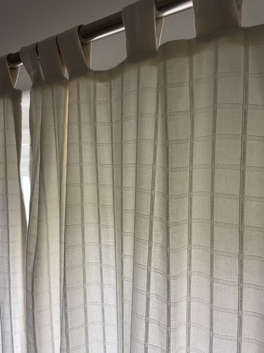 Cortinados (2) tecido branco meio grosso (225 altura)