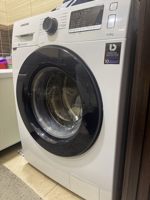 Продам стиральную машинку.