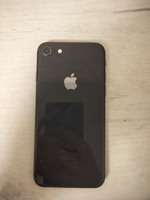 Продам iPhone 8 64 gb