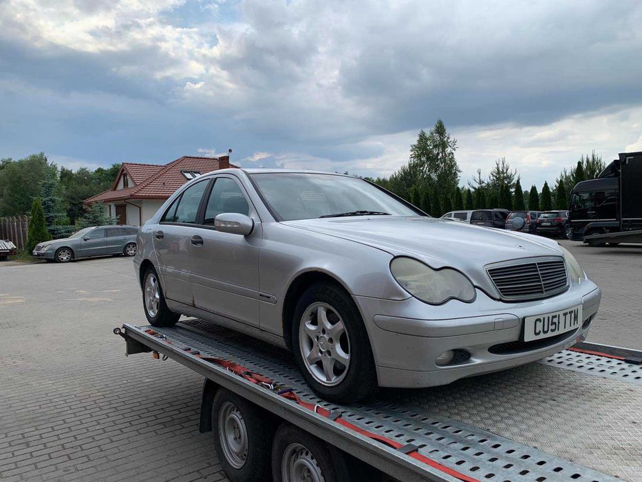 Бампер Mercedes W204 бампер+капот+фара 202 203 204 211 208 209