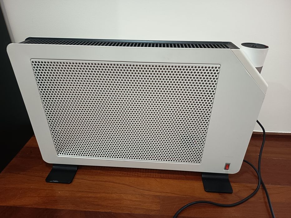 Aquecedor Rointe com humidificador