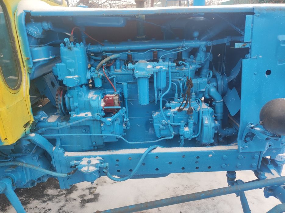 Продам трактор ЮМЗ 6