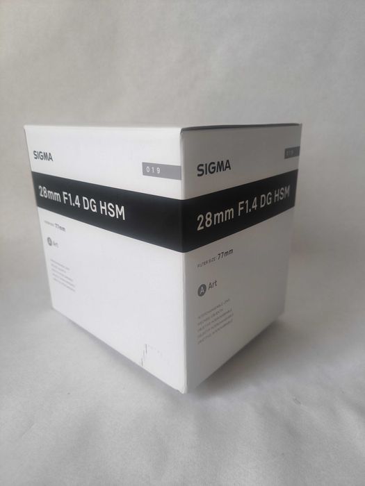 Об'єктив Sigma AF 28mm f/1,4 DG HSM Art (Sony-E) Новий!