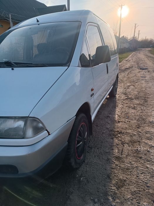 Продам автомобіль