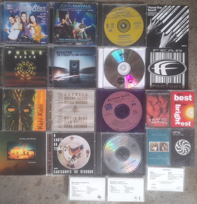 Cd's de fado e outros e algumas K7 (cassetes)