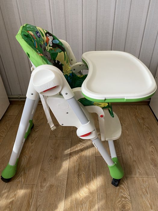 Стілець для годування CHICCO
