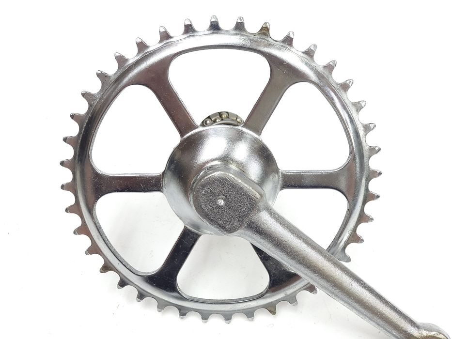 Korba 40 zębów stary typ ZZR Romet Pelikan Polo Lux Bratek PRL