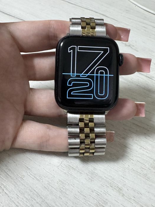 Apple Watch SE 2 44mm
