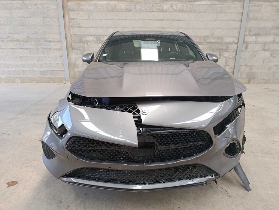 Mercedes-Benz A250e IVA Dedutível