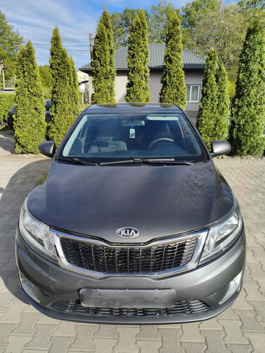 Продам Kia Rio 3 автомобіль 2013 р(газ/бензин, 1.4 мотор)