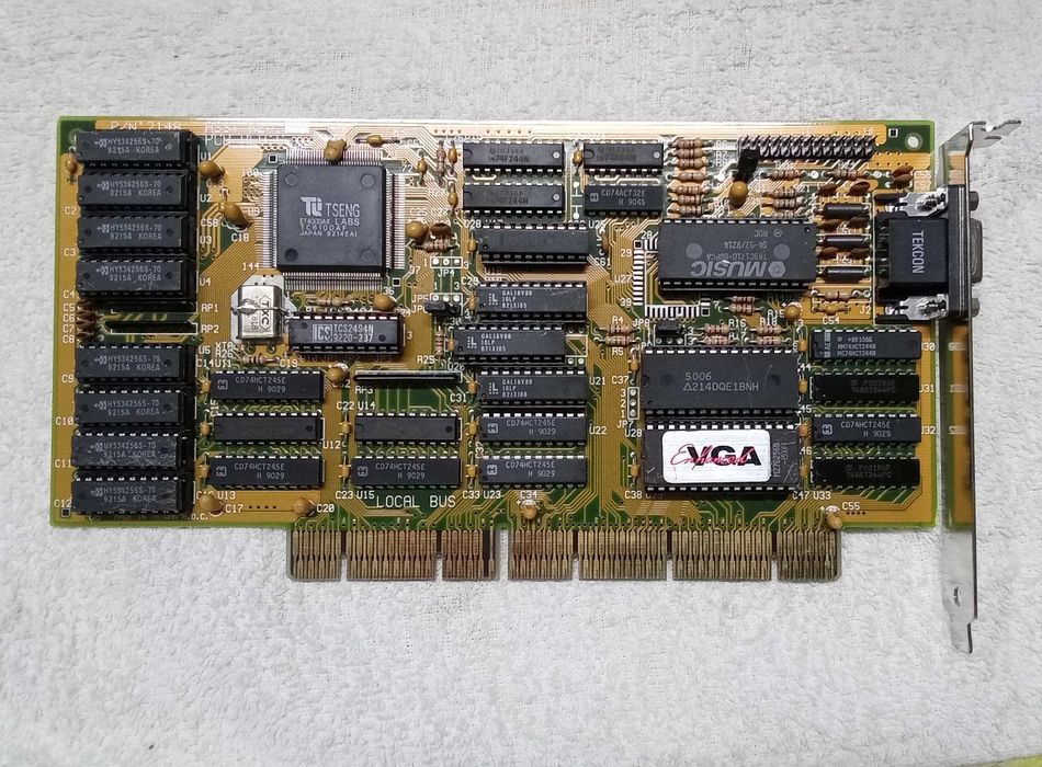 Placa de Vídeo Tseng ET4000AX - Opti Bus64297524546433120