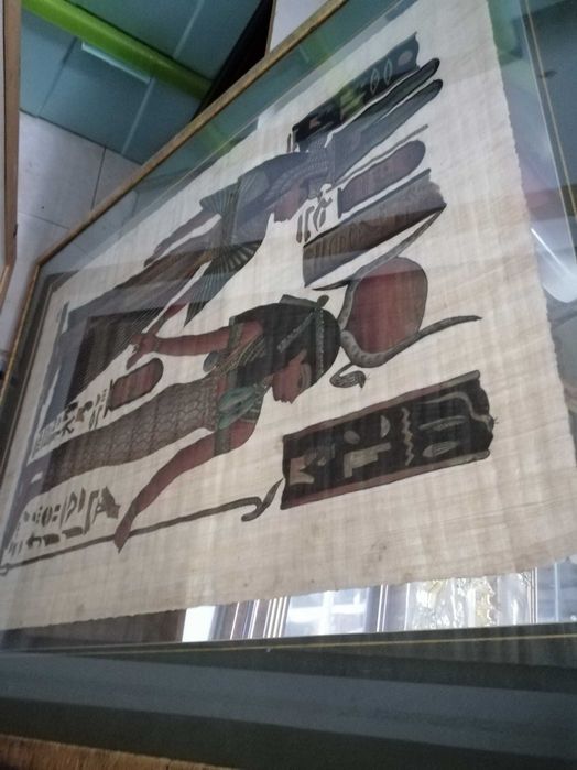 Quadros com telas egípcias