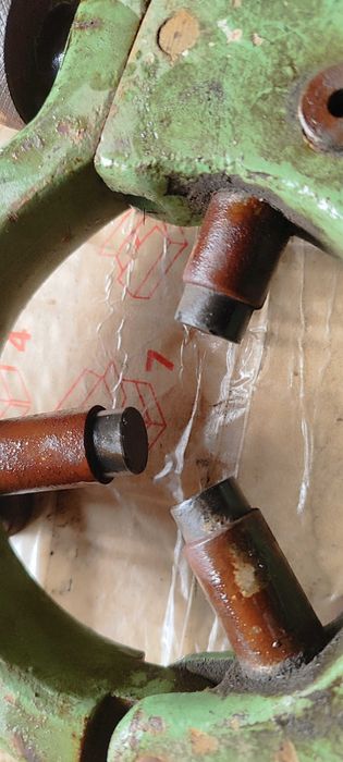 люнет до токарного станку