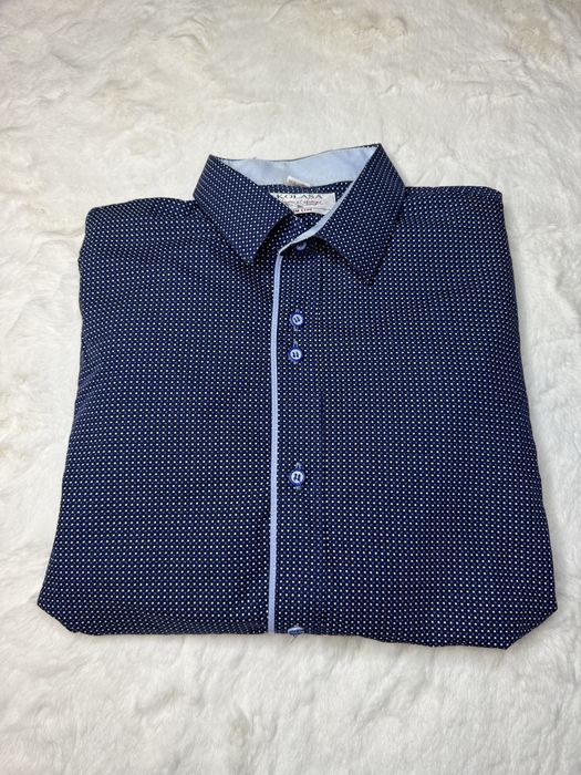 Elegancka koszula w kropki z długim rękawem męska koszula biurowa