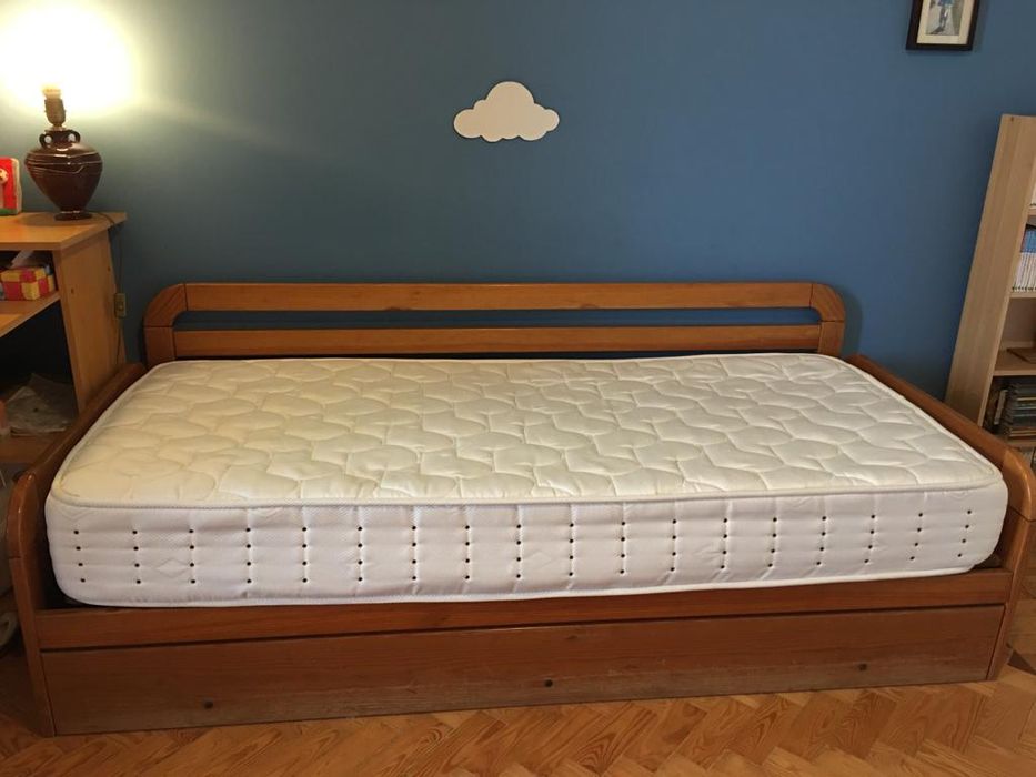 Cama pinho tipo estúdio