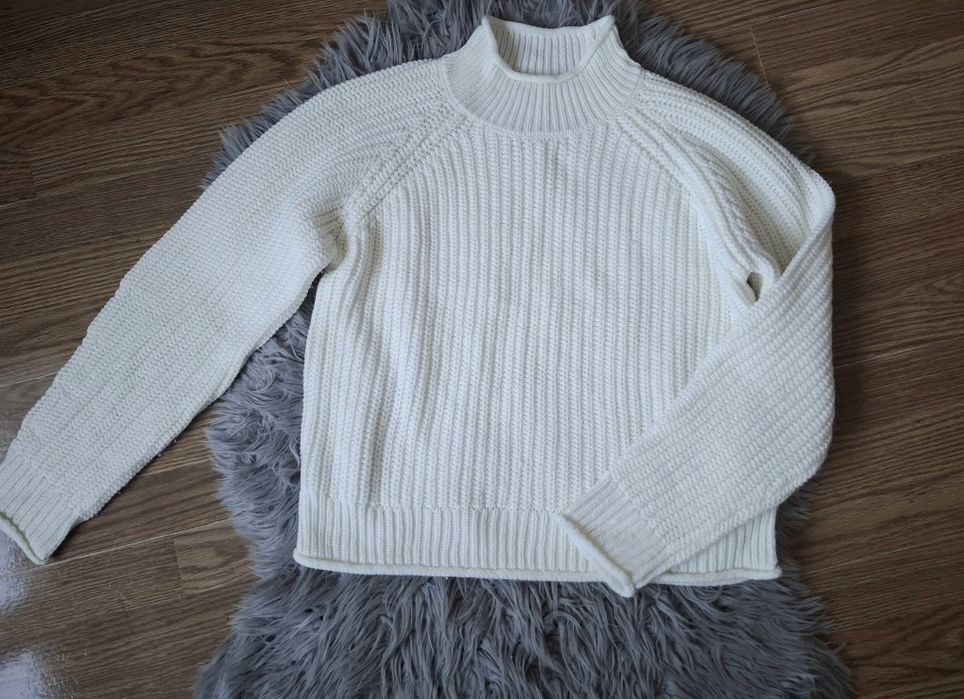 Sweter z połgofem golfem S