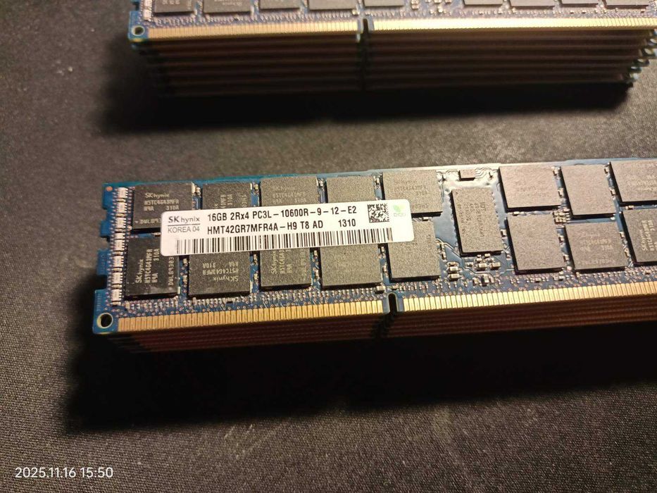 SKhynix 16GB DDR3-10600R  ECC RAM 14 шт + 1 шт Micron + 1 Samsung