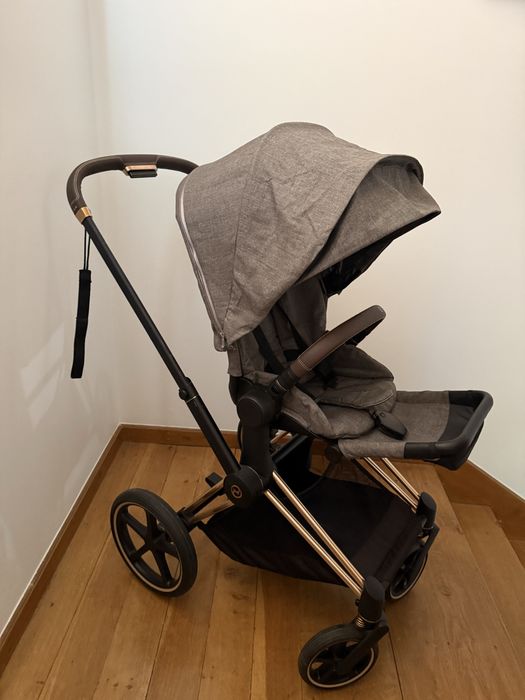 Carrinho de passeio Priam da Cybex