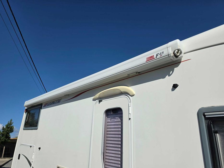 Fleurette Migrateur 70 LBM 2.2 130cv | Cama Fixa | Painel Solar | 2009