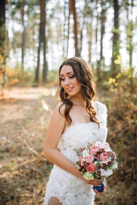 Весільна сукня ручної роботи (3D троянди)