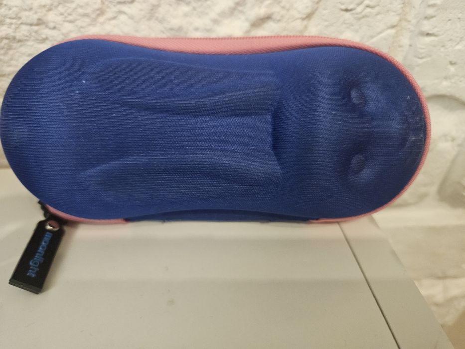Pierwsze oprawki na okulary dla dziewczynki  etui