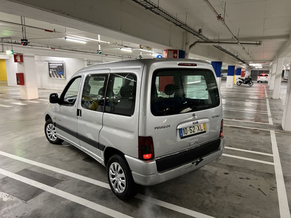 Peugeot Partner 1.4 5lug quiksilver - 2004 — photo 4
