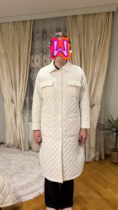 Білий плащик Хл