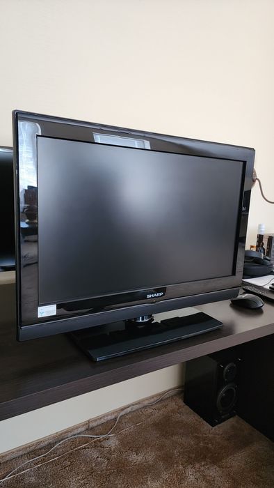 Телевизор SHARP 26"