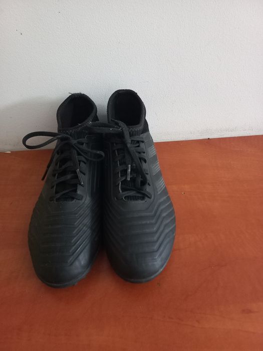 buty adidas predator 18.3