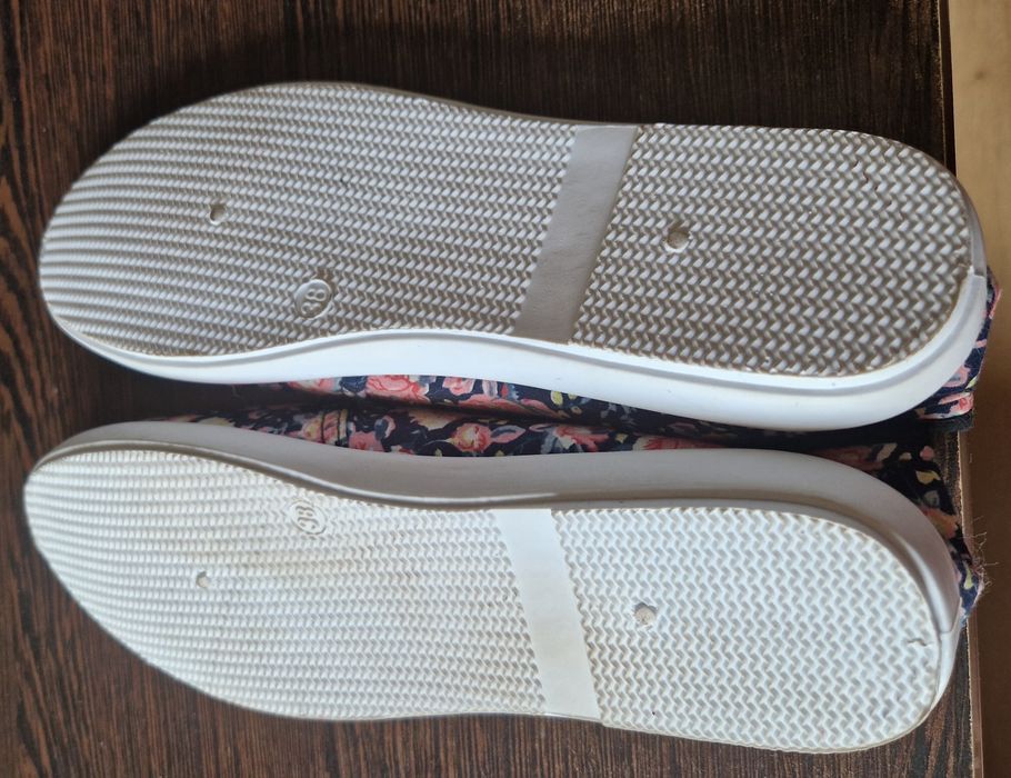 Trampki rozmiar 38