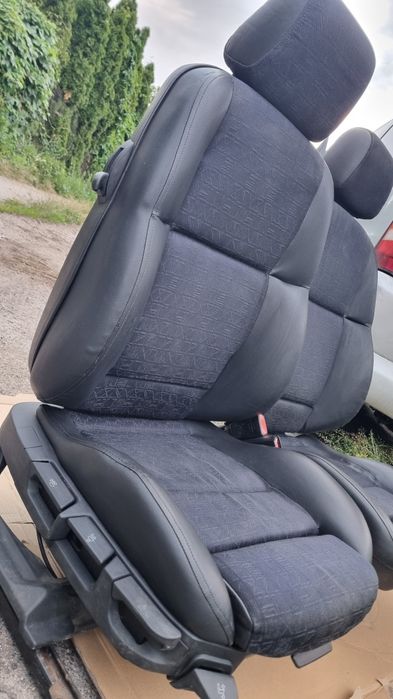 E36 coupe / cabrio fotele przednie sporty pół skóra