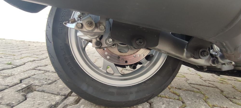 Suzuki Burgman 400