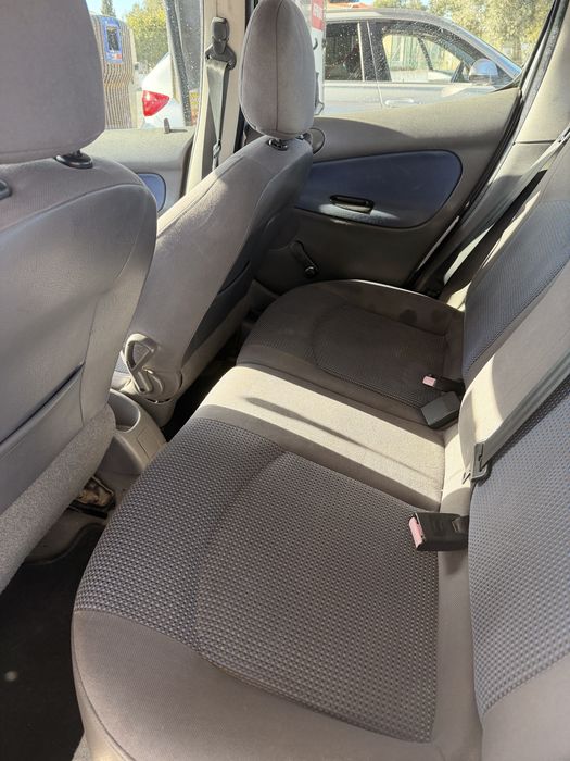 Peugeot 206 1.1 ColorLine 2002 — photo 5