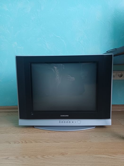 Телевизор SAMSUNG