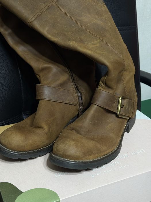 Чоботи шкіряні Clarks