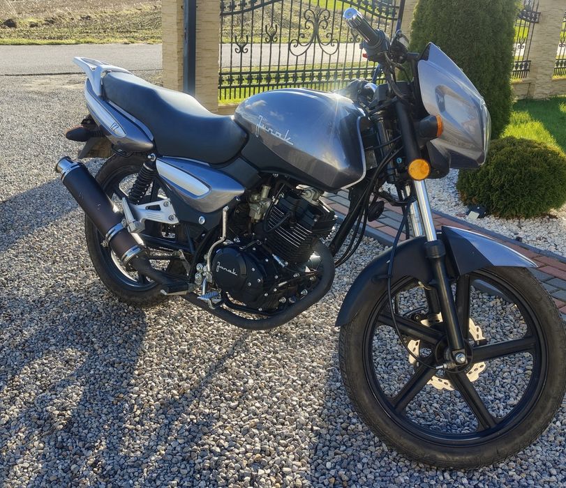 Junak 125 ,2015 rok  2300km przebiegu Honda Yamaha Suzuki aprilla