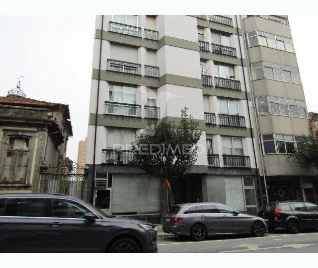 Espaço comercial no Porto