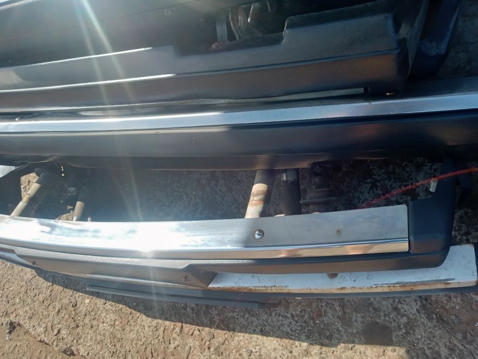 Бампер передний,задний на ВАЗ 2104,2107,2105