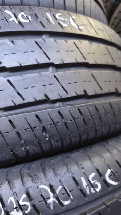 Pneus 225/70/15C