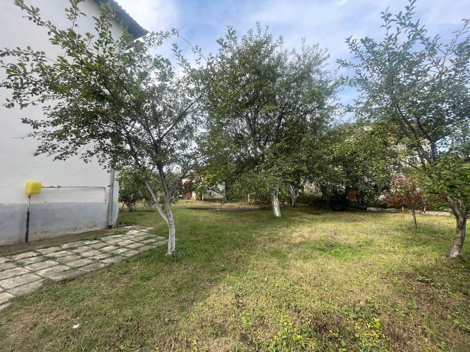 Продаж будинку на Роші