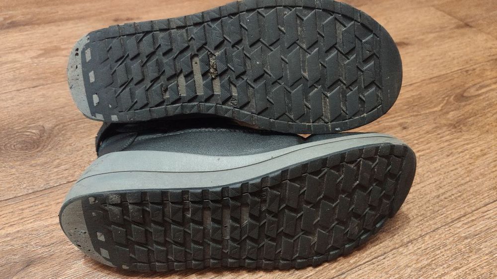 Продам зимние сапоги  41 размер