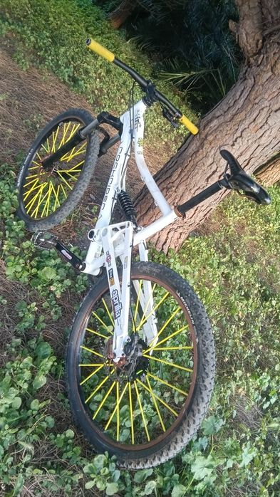 Bicicletas Btt Suspensão Total