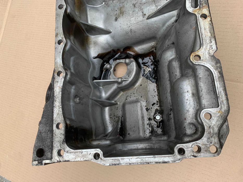 Bmw 520 e60 e61 2.0 n47 177ps misa miska oleju 7.803.071