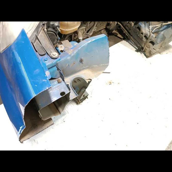 2015 Peugeot Bipper комлект переда морда бампер фара капот .в сборе