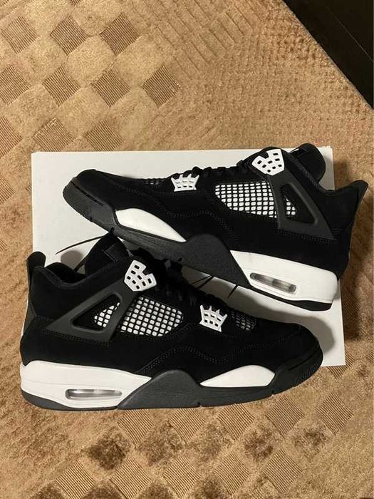 Jordan 4 Retro  White Thunder Rozmiar 40