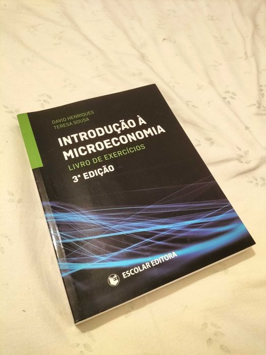 Introdução à Microeconomia - Livro de Exercícios 3° Edição